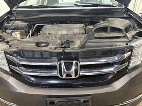 581710 Honda Used Upper Grille Fits 2014 Odyssey Grade A