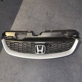 71121-s5px-a010-m1 Honda 01-05 Civic Front Grille Grill Complete Oem