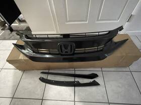 71121-tgg-aoxx-m1 Honda 2017 2018 2019 Civic Front Bumper Upper Center Grille 71121-tgg-aoxx Oem