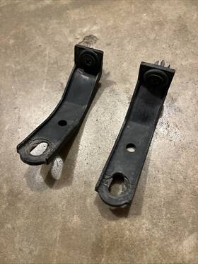 71147-ss0-000 Honda Prelude 92 93 94 95 96 L R Set Front Grill Mounting Bracket Stay Bb6 92-96