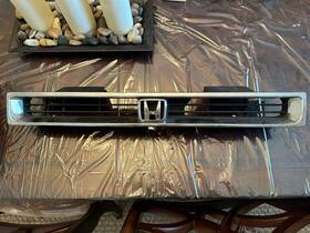 75101-sm4a-0130 Honda 90-91 Accord Chrome Grille Oem Cb7 Cb9 Sm2 Sm4