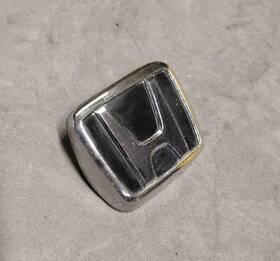 75701-sf1-a00 Honda 88-91 Prelude Rear Emblem Oem