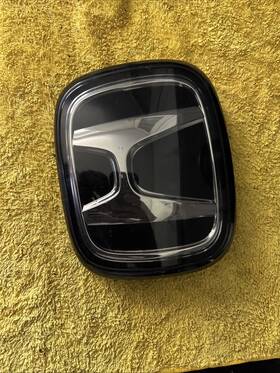 75710-trw-a01 Honda 2018-2021 Clarity Zc4 Zc5 Grille Radar Emblem Genuine