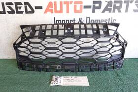 Ay29666 Honda 2023 2024 Hrv Hr-v Front Center Grille Oem