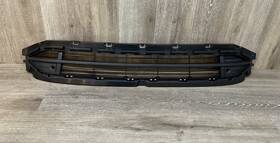 71105-thr-a5 Honda - Oem 71105thra5 2021-24 Odyssey Front Lower Grille Part #
