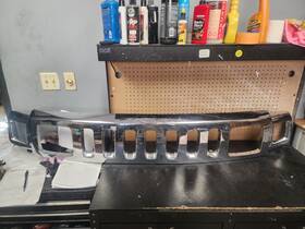 Hm07001gb Hummer 2006-2010 H3 H3t Front Chrome Grille Surround Oem