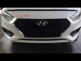 104-10526c Hyundai Grille Bumper Mounted Upper Without Chrome Bars Fits 18-21 Accent 2254666
