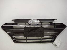 104-10832 Hyundai 2019 Elantra Front Bumper Grille Oem