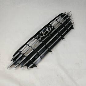 104-11728a Hyundai Oem Grille For Sonata Assy Chrm Blk W-emblem Pitted