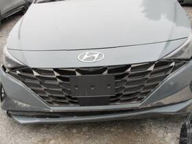 104-12362d Hyundai 2022 Elantra Front Grille Broken Tab