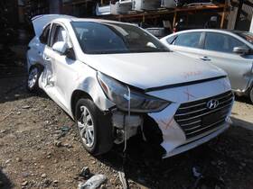 104-12472l Hyundai Accent 2019 Grille 1844530
