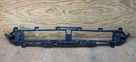86351be000ca Hyundai 2024-2025 Kona 2.0 Front Bumper Center Grille Oem