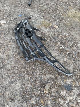 K5000 Hyundai 86366 2022 2023 Santa Cruz Upper Black Chrome Oem