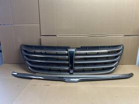3n700 Hyundai Oem 86360 2013-2014 Equus Front Chrome Grille With Hood Molding 13 14