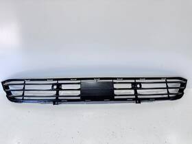 62256-6gw0e Infiniti 2018 2019 2020 Qx80 Front Bumper Lower Center Grill Oem