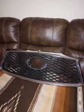 62310-5cr4a Infiniti Genuine Oem Front Radiator Grille With Radar Q60 2017 2018