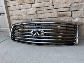 623100la0a1a Infiniti 11-12 Qx56 Front Upper Grille Grill With Camera 623100la0a1a Infiniti 11-12 Qx56 Front Upper Grille Grill With Camera