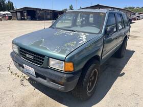 104-58586 Isuzu Grille Fits 93-97 Rodeo 1357283