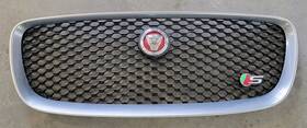 104-10136c Jaguar 2018 F-pace Front Grille Oem
