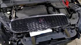104-10418b Jaguar Grille Upper Gloss Black Mesh Bright Chrome Surround Fits 18-20 E-pace 1035682