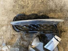 104-59797ar Jaguar Passenger Grille Bumper Mounted Lower Ends Closed Mesh Fits 10-15 Xj 98773 104-59797ar Jaguar Passenger Grille Bumper Mounted Lower Ends Closed Mesh Fits 10-15 Xj 98773