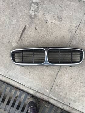2w93-8a100-a Jaguar 2w938a100a 04 - 2007 Xjr Xj8 Xj8l Vanden Plas Mesh Chrome Grille Oem