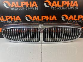 C2s38388 Jaguar Grille X-type 02 03 04 05 06 07 08