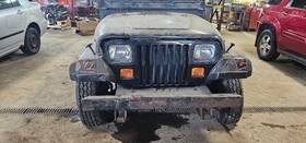 104-01240 Jeep Grille Assembly With Lights Fits 87-95 Wrangler 1139657