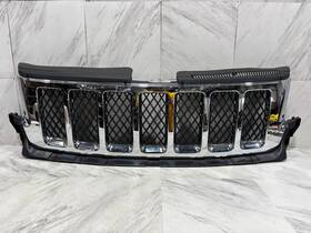 57010708 Jeep 2011-2013 Grand Cherokee Grille Assembly Oem Front Upper Grill