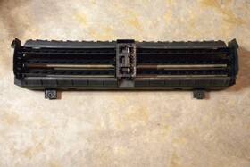 68287394ab Jeep 68431837aa 19-22 Cherokee Front Bare Active Grille Shutter Genuine Oem
