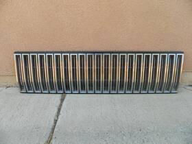8955003282 Jeep Cherokee Xj Wagoneer Comanche Mj 1984-1996 Rare 21 Slot Grille Oem Black