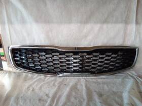 104-10027 Kia 2017 Forte Sedan Mexico Built Chrome And Black Upper Grill Oem Lkq
