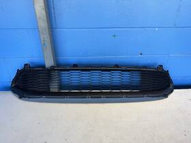 86560j5000 Kia Genuine 2018-2020 Stinger Front Bumper Grille Lower