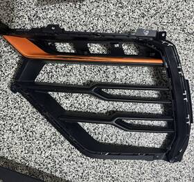 4ml8076813fz Lamborghini Urus Left Front Bumper Grill P/n