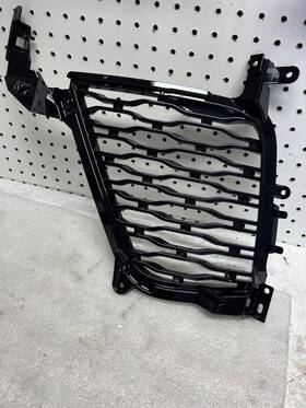 K8am-8a412-a Land Rover 2020 Genuine Land-rover Range Velar Lh Vent Grille Oem Lr126802