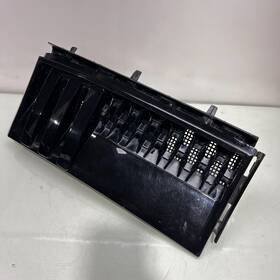 Lr023734 Land Rover 2010 - 2013 Lr4 Front Right Passenger Side Wing Vent Grill 4.6 Hse