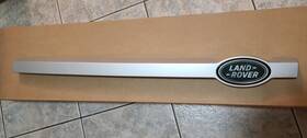 L8b2-8l001-a Land Rover Lr134880 2024 Genuine Land-rover Insert