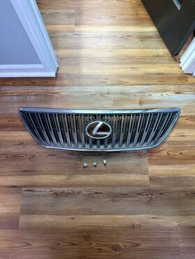 53101-0e010 Lexus 104-59197a Oem 2004-2006 Rx330 Front Grille Assembly Used