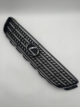53101-53070 Lexus 2002 - 2005 Is300 Front Grille Upper Genuine Factory Oem