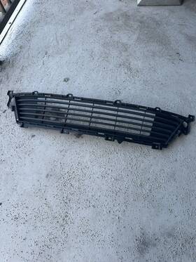 53112-33150 Lexus Oem 2013-2015 Es350 Front Bumper Lower Radiator Grille - Perfect Cond