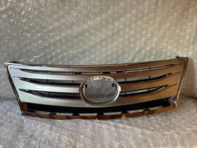 53112-50290 Lexus 2010 - 2012 Ls460 Ls600h Usf40 Chrome Grille Oem No Emblem