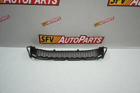 53113-53020 Lexus Is250 Grille 2011 2012 2013 Lower Center Oem