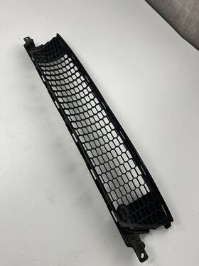 5312753010 Lexus 2014 -2016 Is350 Is250 Front Bumper Radiator Lower Grille Grill Oem