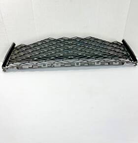 53155-0e010 Lexus 53155 0e010 Used 2016 - 2019 Rx350 450h Lower Grille F Sport Oem 53155-0e010 Lexus 53155 0e010 Used 2016 - 2019 Rx350 450h Lower Grille F Sport Oem