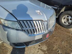 104-02221 Lincoln 2010-2012 Mkt Front Grille Bumper Not Included Nyx0s