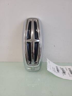 104-10657b Lincoln Front Radiator Grille Emblem Fits 18-21 Navigator 582719