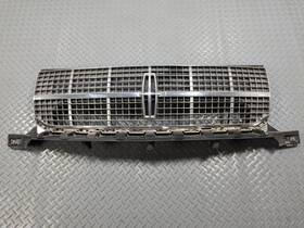 7a138a164acw Lincoln 2007 - 2010 Oem Mkx Front Upper Radiator Bumper Grille With Support