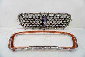 879820875 Lincoln 2020-2023 Aviator Front Upper Bracket Grille Oem Pin