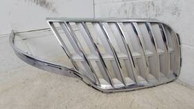 Ae93-8150-aew Lincoln 10-12 Mkt Oem Chrome Front Right Passenger Grille Grill Insert