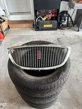 F7lx-8200 Lincoln 1997-1998 Mark Viii Front Radiator Chrome Grille